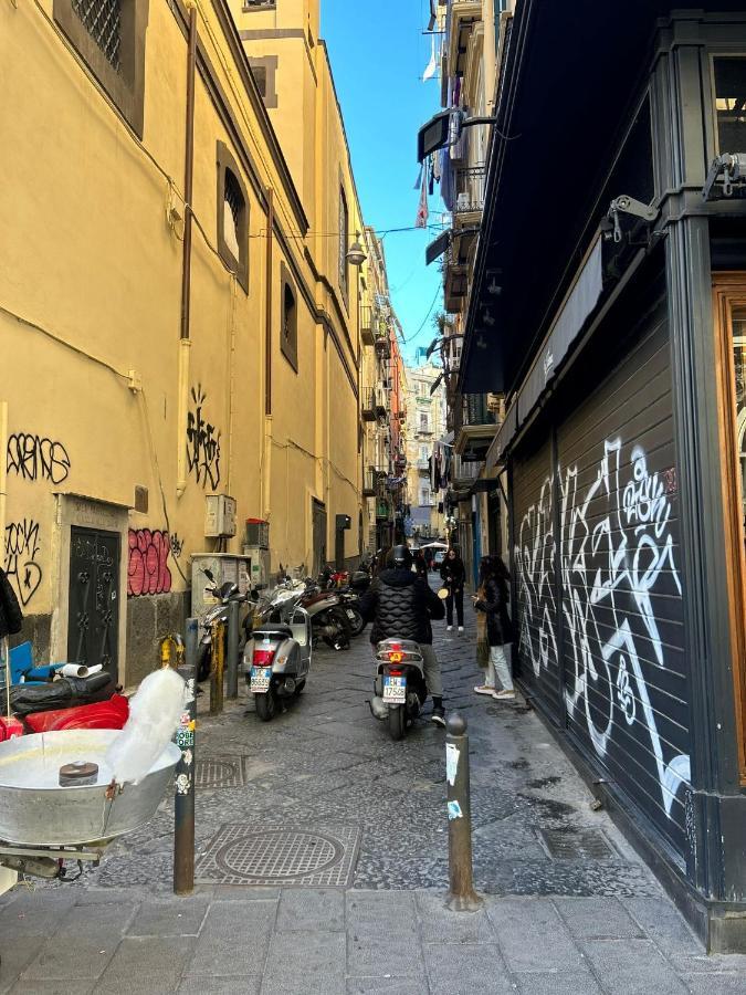 Отель Cuore Di Napoli Экстерьер фото